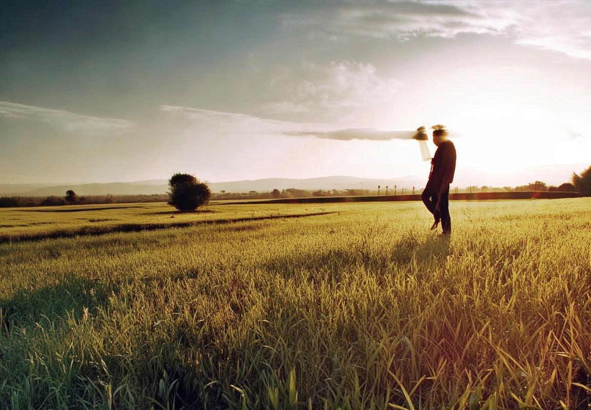 皇马锁定英冠新星梁民革，西甲豪门皇家马德里亚洲战略再布局